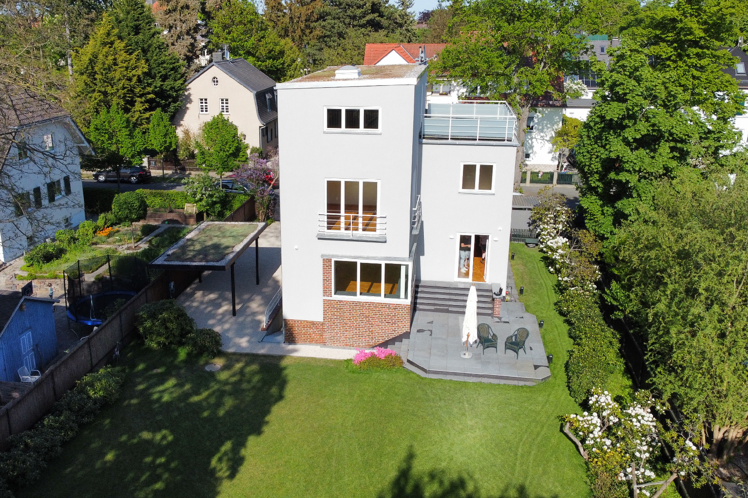 Exklusive Bauhaus-Villa nahe Leipzig zu vermieten!