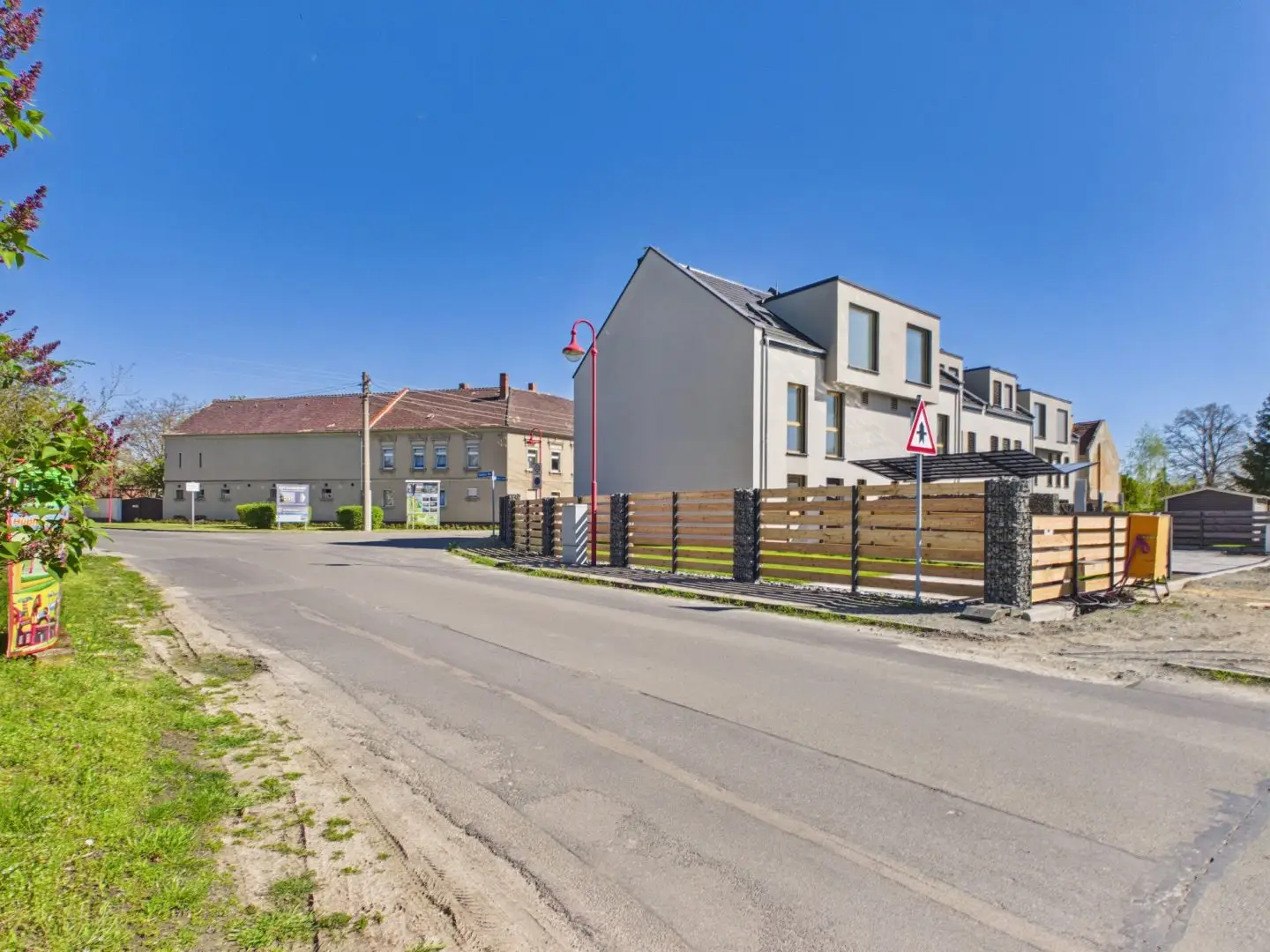 Straßenansicht